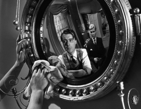 © Elstree Distributors