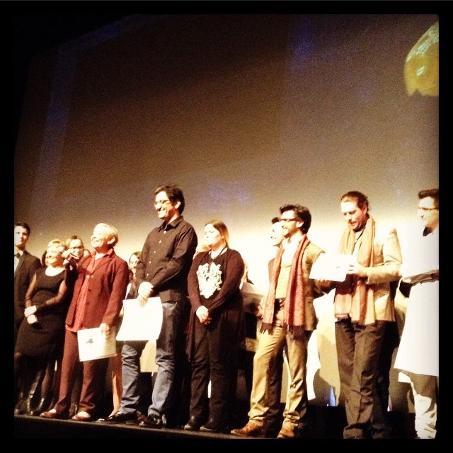 Nima Javidi, réalisateur de Melbourne, entouré du Jury INALCO et accompagné de Shahla Nahid, spécialiste du cinéma iranien © FredMJG/Instagram